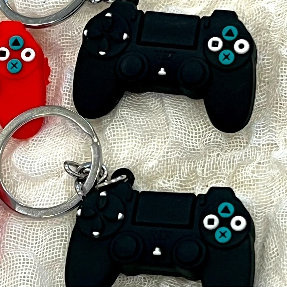 PLAYSTATION CONTROLLER key chains red black